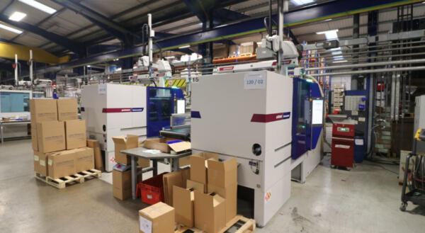  Wittmann Battenfeld UK Works for Linear – A Year-End Double Celebration