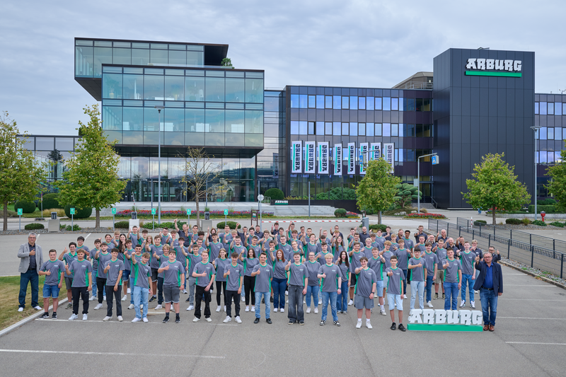  75th Year of Training – 75 New Trainees and DHBW Students Join Arburg