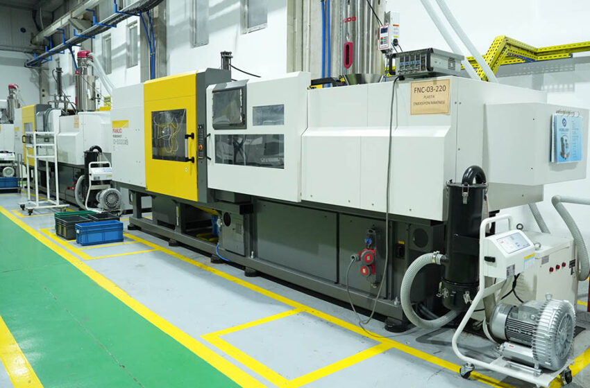  FANUC ROBOSHOT Injects Efficiency Into Plastic Firm’s Production Line