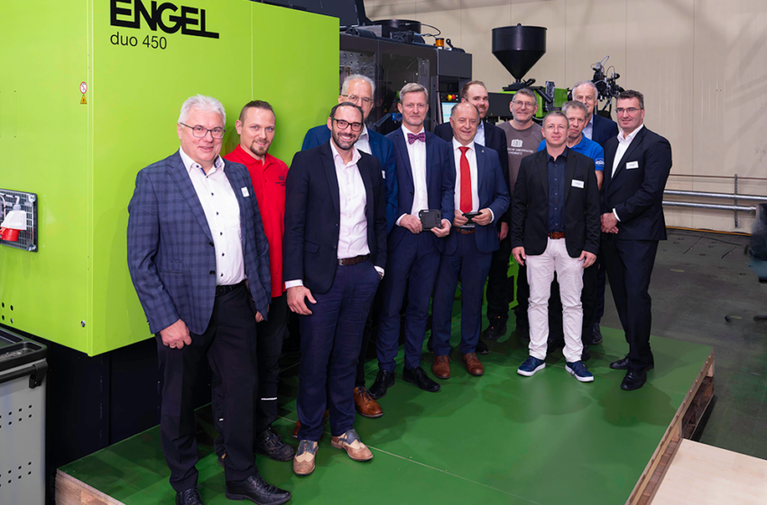  TU Chemnitz and ENGEL Strengthen Research on Polymer-Based Bipolar Plates for Hydrogen Technology